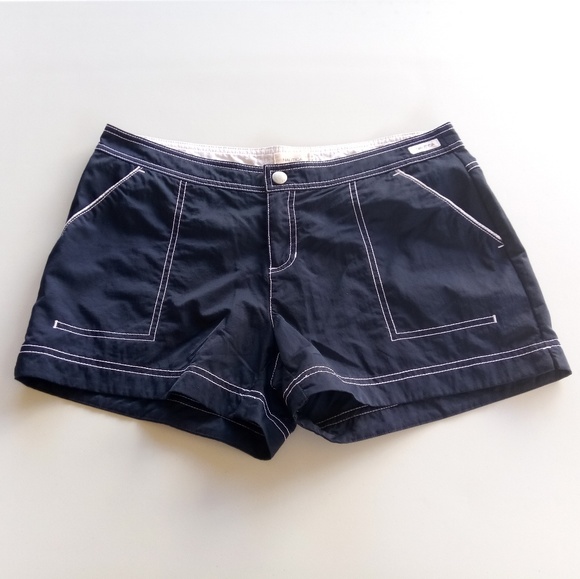 white nautica shorts